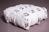 Set of 2 white moroccan woven poufs